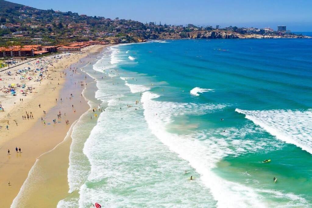 Lajolla By The Sea- Ocean Views Beachside Holiday home *