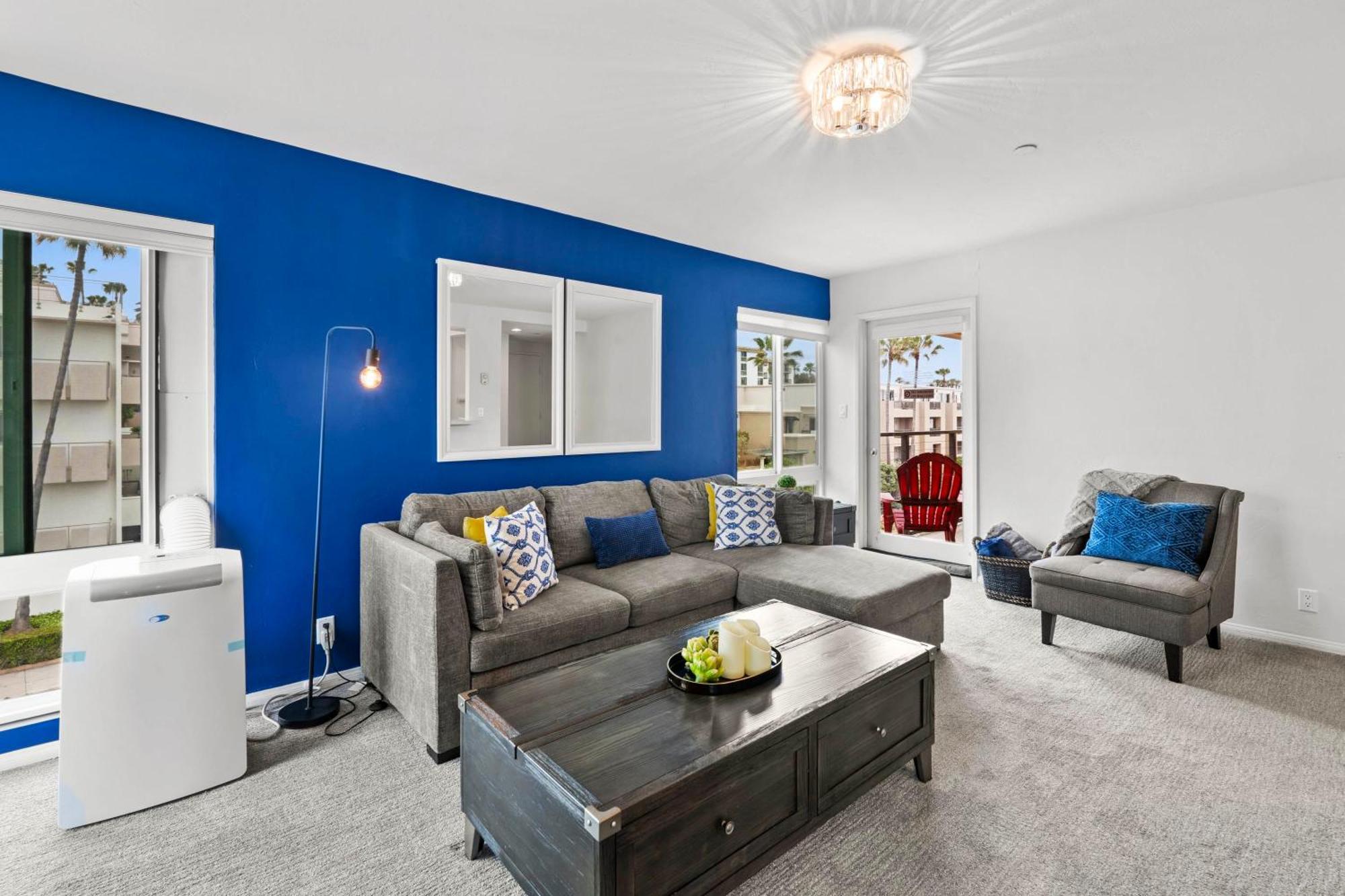 Lajolla By The Sea- Ocean Views Beachside