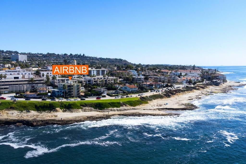 Lajolla By The Sea- Ocean Views Beachside Holiday home *