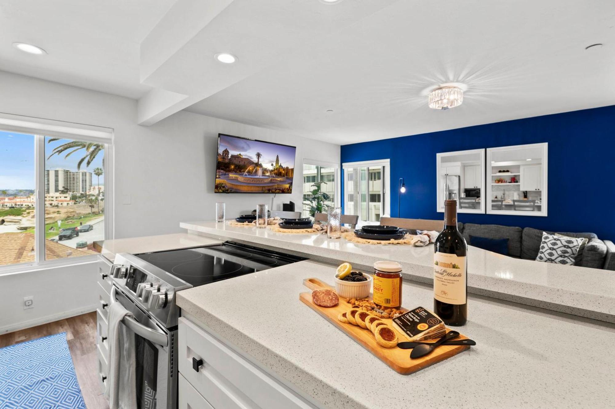 Lajolla By The Sea- Ocean Views Beachside * San Diego